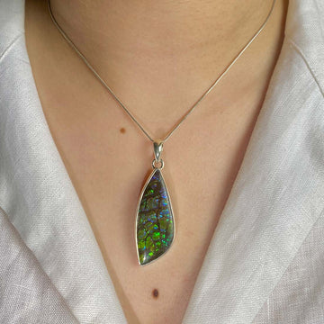 Ammolite Jewelry Styling Tips For Casual, Office, And Evening Wear